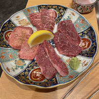 神戸焼肉 金虎 - 