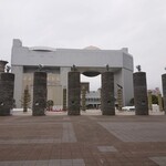 桃苑 - シビックセンター（マンホールのデザインの一部）