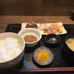 Sakanaya Shuu - 刺身定食　アジ、サーモン、カンパチ、カツオ、？各2切