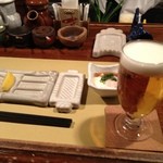 ぎんざ磯むら 横浜関内店 - お通し＆ビールが出てきたとこ
