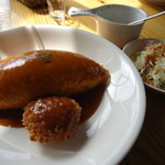 洋食よだれ道 - オムライス＆クリームコロッケ