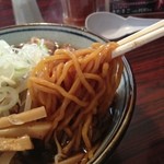 麺武 ざぼん - 醤油ラーメンの麺