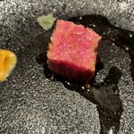 鳥茂 - 一口サーロイン ごはんと一緒に