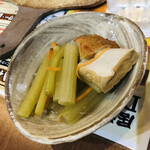 家庭料理居酒屋 よってって - ♪お馴染みの小鉢…