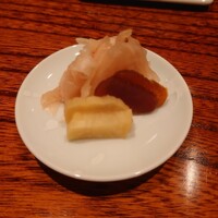 鮨 あお - ガリ、沢庵、奈良漬