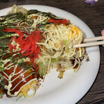 Hiroshima Fuu Okonomiyaki Tominoya - 麺はラーメン。ふにゃにゃん〜