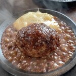 PE LONCHO - 肉肉しいあらびきハンバーグ