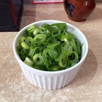 横濱ラーメン あさが家 - 青ネギ150円。