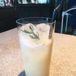 PATISSERIE ASAKO IWAYANAGI - レモネードを選びました〜。