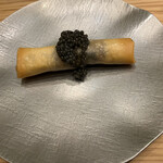 齋華 - 加茂茄子の春巻き　キャビア：皮のパリパリ感と賀茂茄子のしっとり感がすごく良い