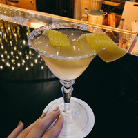 R1 TOKYO Bar&Restaurant - 