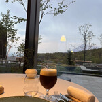 モリエール モンターニュ - 