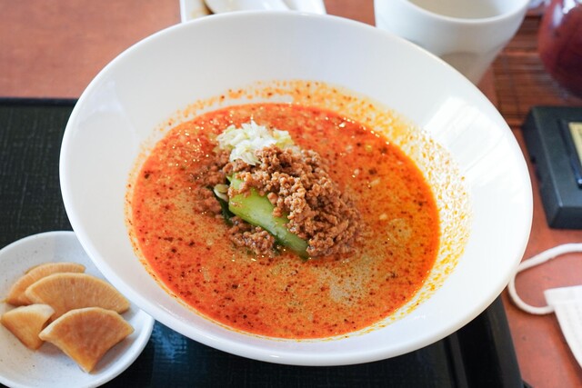 Shisen China Hachibee photo 2