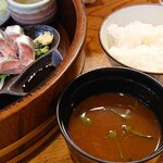 いわしのや平 - 味噌汁は赤だし  魚料理のあとは本当に赤だしが美味い