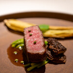 レストラン オオツ - 2022.5 青森産黒毛和牛A5牝牛ヒレ フランス産アスパラソバージュ モリーユ茸 奈良産ヤングコーン