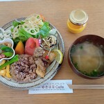 酵素玄米ごはん ゆきはな Cafe - 料理写真:おまかせ酵素玄米プレート（みそ汁付き）