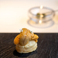 レストラン オオツ - 2022.5 陸奥湾産ムラサキウニのパイ仕立て