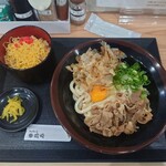 Sanuki Udon Isozaki - 釜玉牛肉＋鶏飯