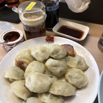 一口餃子専門店 トラの門 - ☆ギョーザ(税込400円) 