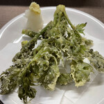 食彩厨房 甚兵衛 - タラの芽天ぷら
