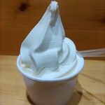 Tottori Okayama - 蒜山ジャージー牛乳ソフトクリーム（\375）