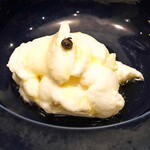 オステリア トレ パッツィ - 新玉ねぎのムース