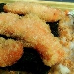 アースガーデン マルシェ - ニジマスフライプレート（テイクアウト）