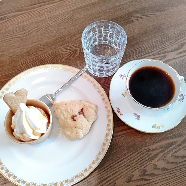 MI CASA cafe and gallery（ミカッサ カフェ アンド ギャラリー） - 近文（カフェ）の写真