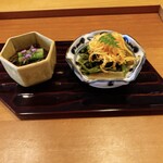 割烹・蕎麦 波と風 - もずく酢　山菜のおひたし