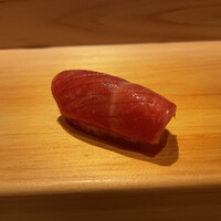 鮨利﨑 青山 - 中トロ