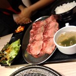 Yakiniku Dainingu Chikaraya - 