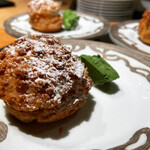 ビストロフレンチ ウララ - 手作りシュークリーム