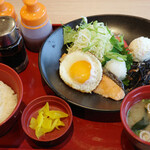 Joifuru - 七種の和定食モーニング