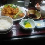 毘沙門天 - とり天定食1100円