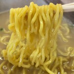 Kusu Hanten - 麵條提起