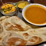 Khana pina - 