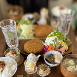 キッチン 鳶色 - 