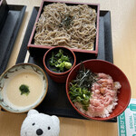 もりかけ庵 - 名物ざるとろそばとミニまぐろたたき丼 Famous Chilled Buckwheat Soba Noodles with Grated Yam &Mini Minced Tuna Rice Bowl