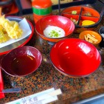 Bashoukan - トロロに山菜と、薬味は豊富。
                      飽きずに食べられます……が、何せ量がねぇ。