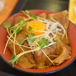 長崎さいさき屋 - 炙り豚とろ丼