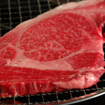 いってつ - 料理写真:いってつ名物　250ｇ　ダイナマイトロース　