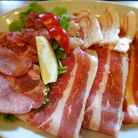 六本木焼肉　Kintan - 牛タン＆KITAN焼肉セット（1880円）