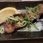 麹と炭火焼鳥 発酵おでん 一献三菜 - 