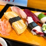 黄金鮨 - 