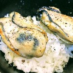 にんにく村 - にんにく村　牡蠣オンザライス