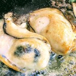 にんにく村　熱々牡蠣！