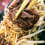 にんにく村　カルビ焼きそば