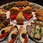 ボデガ エル ラガール - タパス(３人分)