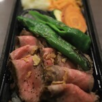 赤身肉ステーキダイナー アカウシ - 