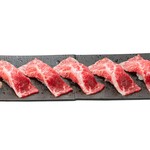 黒毛和牛の特上炙り寿司